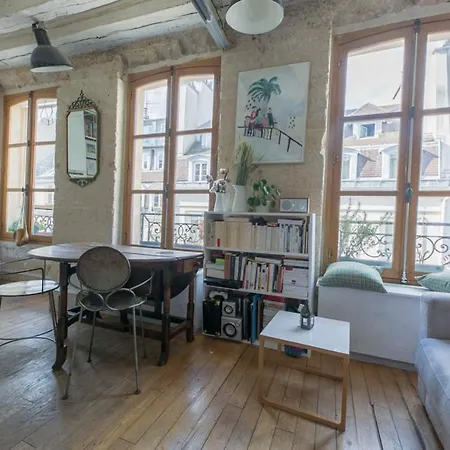 Beautiful Studio 100m From The Louvre Museum Appartamento Parigi